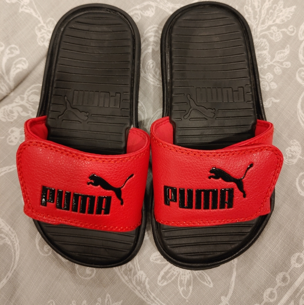 Puma Athletic Slides/Sandals size 11